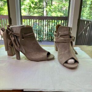 2 for $20 New Super Stylish Suede Like Heel